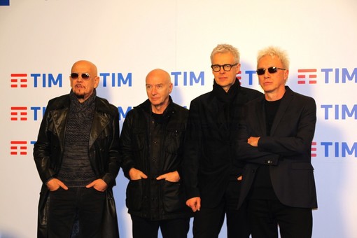I Decibel con Midge Ure I Decibel con Midge Ure