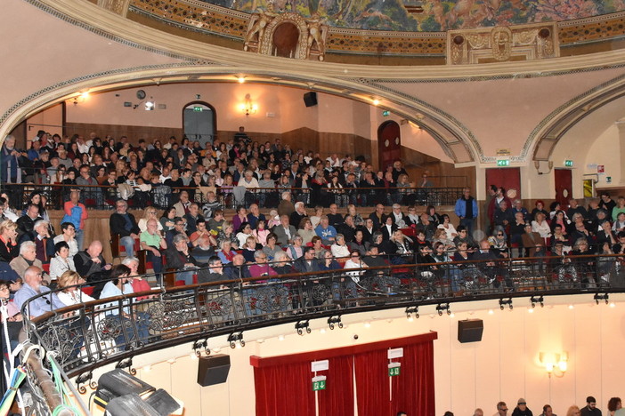 Elezioni Amministrative: Progetto Comune interviene dopo il successo di sabato al Centrale "Grazie Sanremo"
