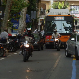 Sanremo. 75enne cade in corso Garibaldi, soccorsa dalla CRI