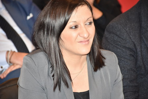Veronica Russo (Fdi): “chiediamo che in Liguria il 31 maggio sia la giornata regionale dedicata al rare sibling” Veronica Russo (Fdi): “chiediamo che in Liguria il 31 maggio sia la giornata regionale dedicata al rare sibling”