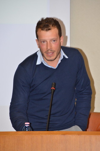 Ventimiglia: scintille in Consiglio sul parco Roya, l'opposizione chiede di pensare anche ad altro per il bene della città Ventimiglia: scintille in Consiglio sul parco Roya, l'opposizione chiede di pensare anche ad altro per il bene della città