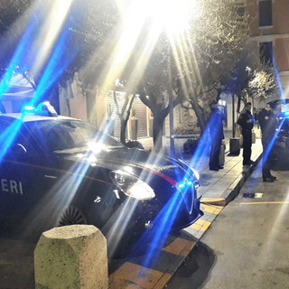 Ventimiglia: aveva rubato poco prima in un supermercato ed era irregolare, 31enne tunisino denunciato dai Carabinieri Ventimiglia: aveva rubato poco prima in un supermercato ed era irregolare, 31enne tunisino denunciato dai Carabinieri