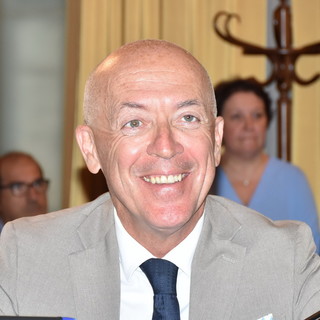 Sanremo: approvate delibere per le acque bianche a Coldirodi e il campetto di Poggio, Donzella: “Sono i frutti dell’avanzo di amministrazione” Sanremo: approvate delibere per le acque bianche a Coldirodi e il campetto di Poggio, Donzella: “Sono i frutti dell’avanzo di amministrazione”