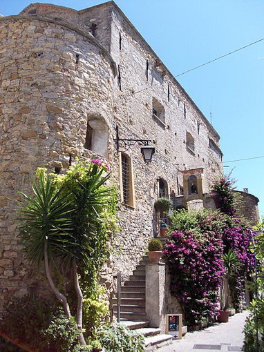 Cervo: domenica prossima al Castello dei Clavesana verrà celebrato il gotha dello ‘Strega’