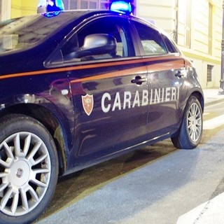 Ventimiglia: viaggiava in auto con una carabina ad aria compressa, giovane denunciato dai Carabinieri