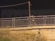 Taggia: cavo della corrente abusivo a 'penzoloni' sulla strada della stazione, rimosso stanotte dai Vigili del Fuoco (Foto) Taggia: cavo della corrente abusivo a 'penzoloni' sulla strada della stazione, rimosso stanotte dai Vigili del Fuoco (Foto)