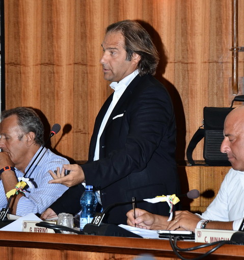 Sanremo: il Consigliere Luca Lombardi chiede al Sindaco un bancomat al Mercato Annonario