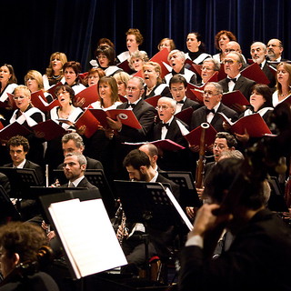 Sanremo: sabato alla Chiesa di Santo Stefano concerto del Coro Musica Nova con il coro Sette Laghi
