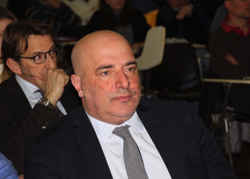 Lavoro: stanziati 58mila euro per la proroga dei contratti a tempo determinato di 7 lavoratori dei centri per l’impiego di La Spezia e Imperia Lavoro: stanziati 58mila euro per la proroga dei contratti a tempo determinato di 7 lavoratori dei centri per l’impiego di La Spezia e Imperia