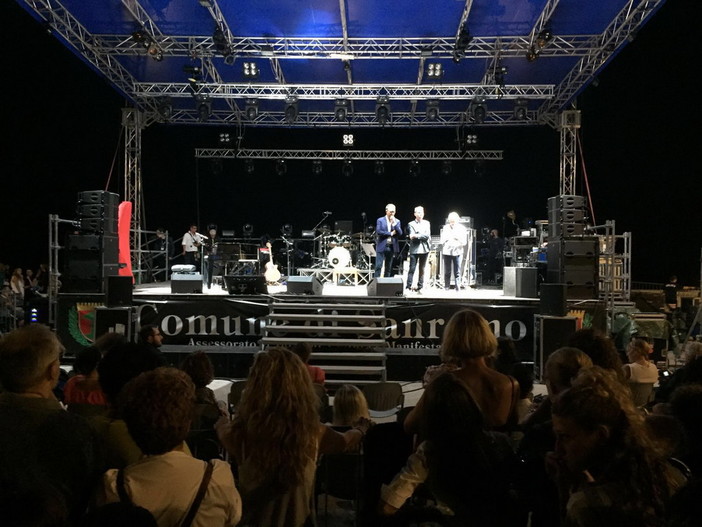 Il concerto "Oltre le luci"