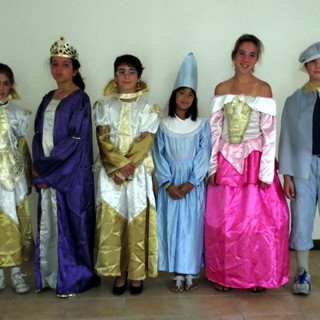 Bajardo: grande successo per la commedia 'Cenerentola', domenica nuovo spettacolo Bajardo: grande successo per la commedia 'Cenerentola', domenica nuovo spettacolo