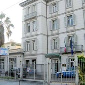 Sanremo: moto rubata al concessionario e ritrovata dalla Polizia, i ringraziamenti della 'Casa della Moto'