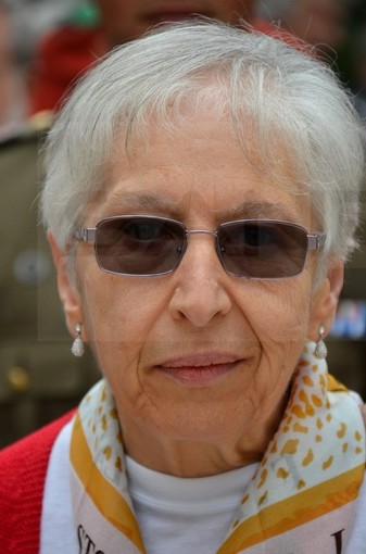 Amelia Narciso Amelia Narciso