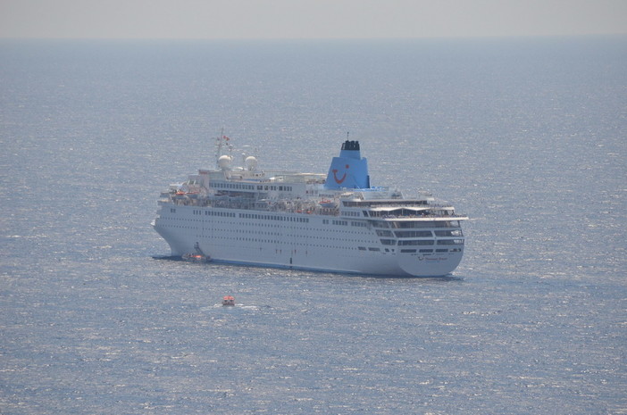 Sanremo: turismo crocieristico e fuga con le escursioni, il parere della nostra lettrice Annalisa Sanremo: turismo crocieristico e fuga con le escursioni, il parere della nostra lettrice Annalisa