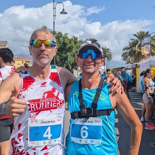 Il ventimigliese Claudio Della Morte alla Corsa del mare di Albenga, dove chiude col miglior tempo