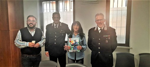 San Bartolomeo al Mare: Carabinieri al centro sociale Incontro per le truffe agli anziani San Bartolomeo al Mare: Carabinieri al centro sociale Incontro per le truffe agli anziani