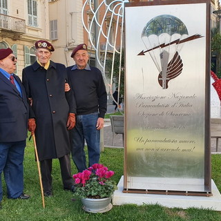 Sanremo: domenica scorsa 'rimpatriata' dei paracadutisti A.N.P.d'I. per i 95 anni del Presidente Nando Ziveri