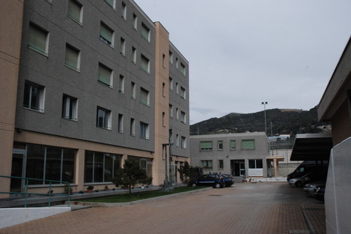 Sanremo: agente di Polizia Penitenziaria ferito l'altra sera in carcere, intervento del Sippe Sanremo: agente di Polizia Penitenziaria ferito l'altra sera in carcere, intervento del Sippe