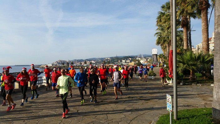 Imperia: martedì mattina il consueto appuntamento per la corsa al Parco Urbano con il Marathon Club Imperia: martedì mattina il consueto appuntamento per la corsa al Parco Urbano con il Marathon Club