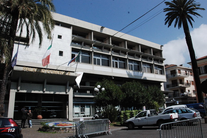 Diano Marina: da lunedì riaprono parzialmente i cimiteri, Za Garibaldi "Cerchiamo di tornare alla normalità" Diano Marina: da lunedì riaprono parzialmente i cimiteri, Za Garibaldi "Cerchiamo di tornare alla normalità"