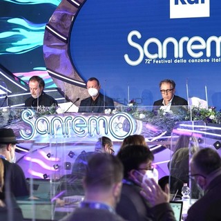 Sanremo: il trofeo del 'Giro d'Italia' in esposizione da domani al Casinò una sinergia Comune-Rai-Rcs Sanremo: il trofeo del 'Giro d'Italia' in esposizione da domani al Casinò una sinergia Comune-Rai-Rcs