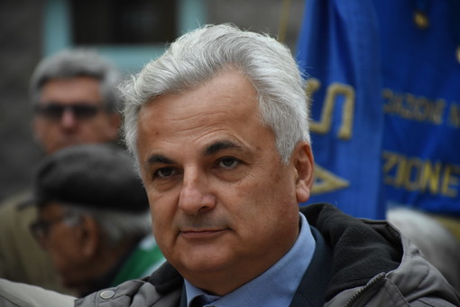 Sanremo: rotonda della Foce, Menozzi a Damiano "Abbiamo fatto cose solo annunciate e mai realizzate" Sanremo: rotonda della Foce, Menozzi a Damiano "Abbiamo fatto cose solo annunciate e mai realizzate"