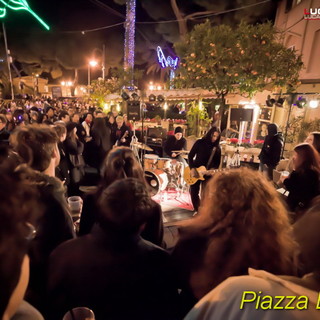 Sanremo: al via quest'oggi in piazza Bresca la 'non stop' del Festival,