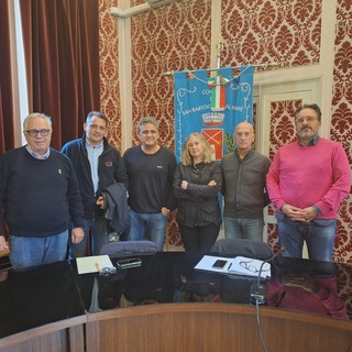 Confesercenti provinciale a San Bartolomeo al Mare “Il Golfo Dianese è un territorio strategico per l'economia" Confesercenti provinciale a San Bartolomeo al Mare “Il Golfo Dianese è un territorio strategico per l'economia"