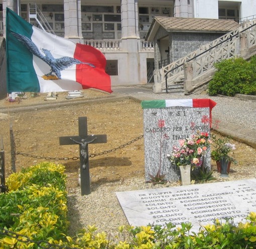 Nella giornata di ieri la Federazione di Imperia del RNCRSI ha commemorato i caduti della Repubblica Sociale Nella giornata di ieri la Federazione di Imperia del RNCRSI ha commemorato i caduti della Repubblica Sociale