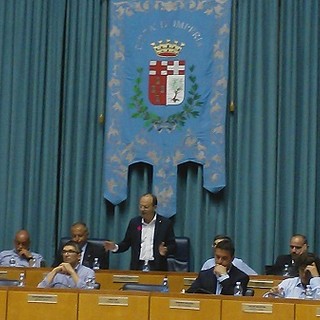 Crisi politica a Imperia: Strescino in Giunta al posto di Sara Serafini. Capacci difende gli Assessori: "In un'azienda privata guadagnerebbero 3-4 mila euro al mese"