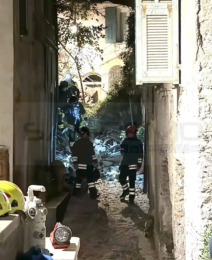 Crollo della casa a Buggio, indagati il sindaco di Pigna Roberto Trutalli e il responsabile dell’Ufficio tecnico Crollo della casa a Buggio, indagati il sindaco di Pigna Roberto Trutalli e il responsabile dell’Ufficio tecnico