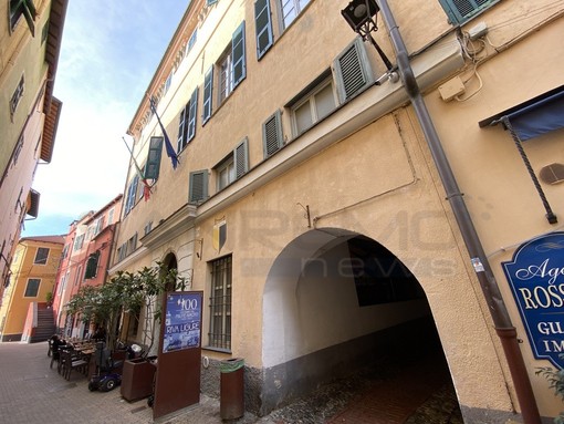 Riva Ligure, Giuffra: “Avanzo di 1,5 milioni, risorse da investire in opere, famiglie e associazioni” Riva Ligure, Giuffra: “Avanzo di 1,5 milioni, risorse da investire in opere, famiglie e associazioni”