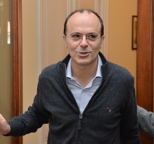 Imperia: i ringraziamenti del Sindaco Capacci alle Forze dell'Ordine per i maggiori controlli effettuati Imperia: i ringraziamenti del Sindaco Capacci alle Forze dell'Ordine per i maggiori controlli effettuati