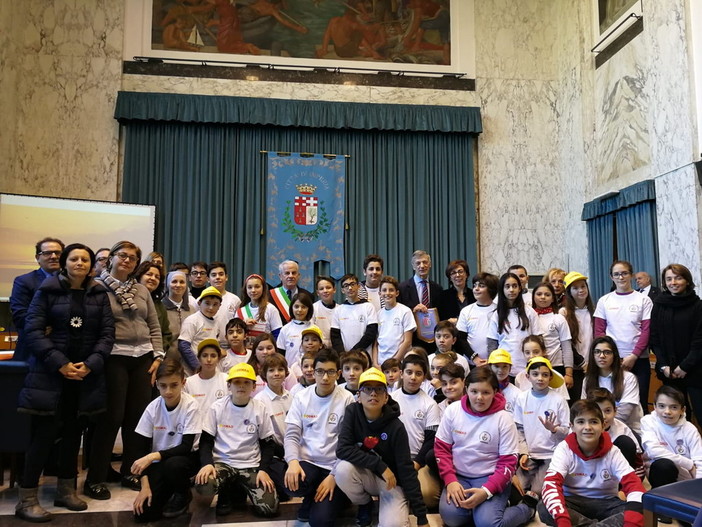Imperia: Consiglio dei Ragazzi monotematico sulla 'Carta dei Diritti della Bambina', l'Assessore Roggero "Affermare il rispetto della dimensione femminile"