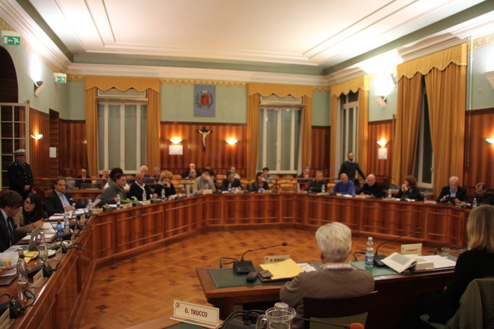 Sanremo: lunedì 14 maggio torna il Consiglio comunale con il calendario manifestazioni e Rivieracqua