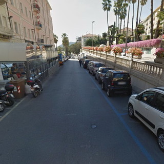Sanremo: la storica gioielleria Abate finanzia il rifacimento del marciapiede di Corso Imperatrice, l'amministrazione dà l'ok