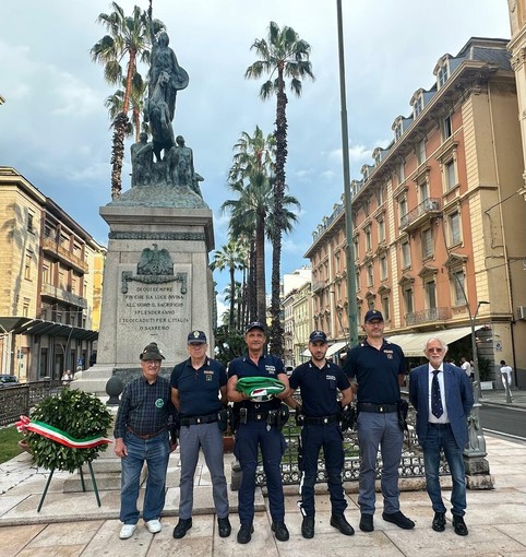 Festa della Repubblica, a Sanremo la solenne cerimonia dell’Ammainabandiera conclude le celebrazioni del 2 Giugno Festa della Repubblica, a Sanremo la solenne cerimonia dell’Ammainabandiera conclude le celebrazioni del 2 Giugno