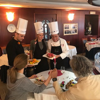 Lo chef di Mendatica Renato Grasso promuove nei suoi corsi di cucina agli chef russi i fiori eduli ‘Made in Liguria’