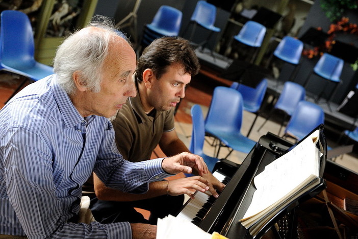 Diano Castello: decine di giovani musicisti provenienti da tutta Europa (e oltre) per imparare l’arte di suonare insieme Diano Castello: decine di giovani musicisti provenienti da tutta Europa (e oltre) per imparare l’arte di suonare insieme