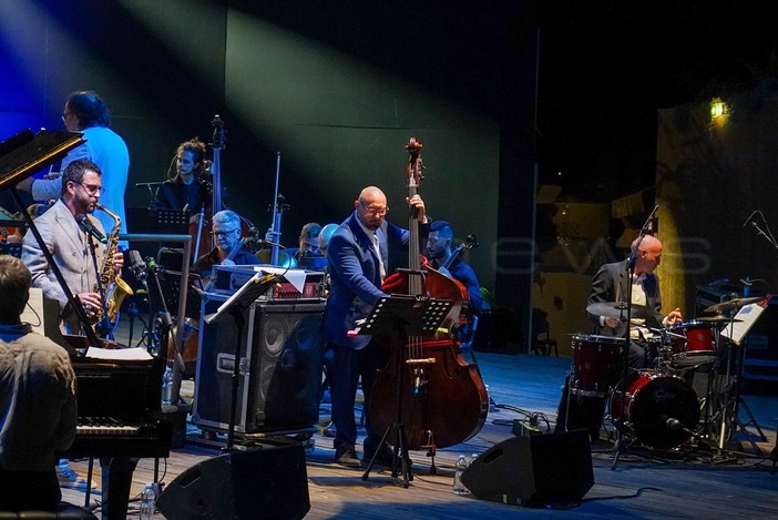 Sanremo: successo ieri sera al 'Franco Alfano' per il concerto di Francesco Cafiso di 'Uno Jazz' (Foto) Sanremo: successo ieri sera al 'Franco Alfano' per il concerto di Francesco Cafiso di 'Uno Jazz' (Foto)