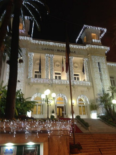 Sanremo: comune al lavoro per accendere le luminarie l'8 dicembre, quest'anno ci sarà il contributo del Casinò