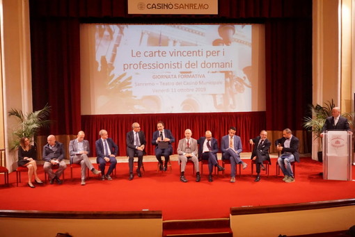Grande successo per il convegno-evento tenutosi a Sanremo &quot;Le carte vincenti per i professionisti del domani” (Foto)