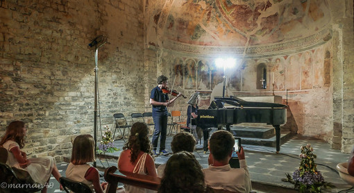 Diano Castello: ieri sera all'Oratorio di San Giovanni Battista i concerti degli allievi della Masterclass	di	Musica	da	Camera Classicastello 2017 (Foto)