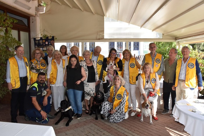 Sanremo: i Lions della città dei fiori hanno donato un cane guida ad una non vedente di Genova (Foto e Video)