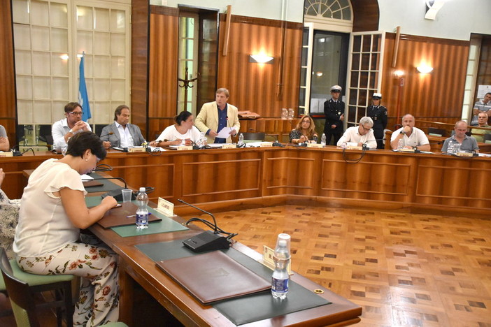 Sanremo: dopo Ferragosto la prosecuzione del consiglio monotematico sulla ‘Pascoli’ saltato per mancanza del numero legale Sanremo: dopo Ferragosto la prosecuzione del consiglio monotematico sulla ‘Pascoli’ saltato per mancanza del numero legale