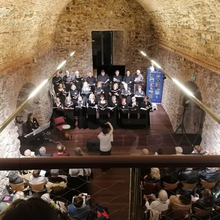 Bordighera: domenica prossima al Tempio Valdese il concerto del coro Nova Tempora diretto da Gabriella Costa Bordighera: domenica prossima al Tempio Valdese il concerto del coro Nova Tempora diretto da Gabriella Costa