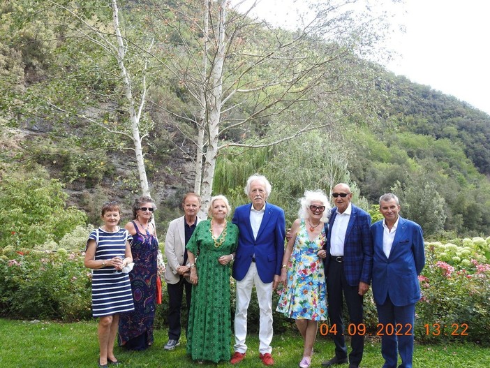 Evento “campestre” per gli Chevalier de Provence, domenica scorsa all'Hotel Lago Bin di Rocchetta Nervina