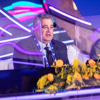Giuseppe Faraldi in conferenza stampa al Casinò di Sanremo Giuseppe Faraldi in conferenza stampa al Casinò di Sanremo
