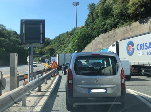 Autostrade, riaprirà intorno alle 18 la galleria Ranco sull’A10 tra Albisola e Savona