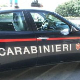 Montalto: ubriaco tenta prima di accoltellare alcuni cani e poi aggredisce i Carabinieri, arrestato 58enne del posto